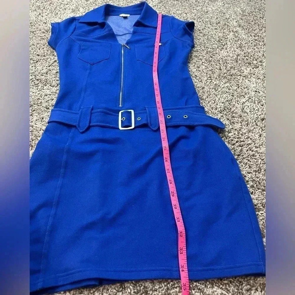 GUESS retro style blue belted mini dress size medium with zip accent size medium - Picture 8 of 8